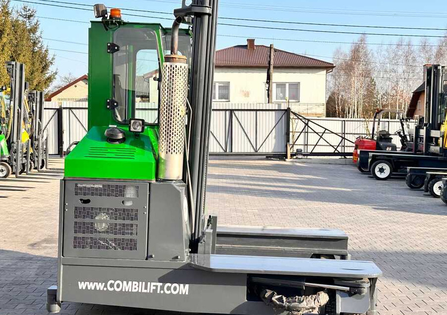 Четырехсторонний погрузчик Combilift C3000 / DUPLEX / 4100MM / LPG / FREE LIFT / LIKE NEW: фото 8