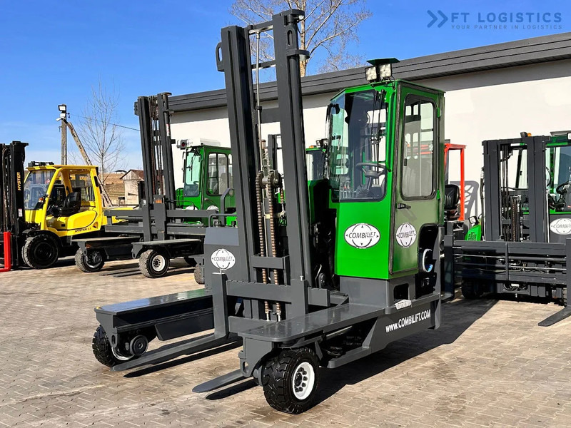 Combilift C4000 / LPG / DUPLEX / 4500MM / FREE LIFT / LIKE NEW C4000 / LPG / DUPLEX / 4500MM / FREE LIFT / LIKE NEW - Четырехсторонний погрузчик: фото 2 Combilift C4000 / LPG / DUPLEX / 4500MM / FREE LIFT / LIKE NEW C4000 / LPG / DUPLEX / 4500MM / FREE LIFT / LIKE NEW - Четырехсторонний погрузчик: фото 2
