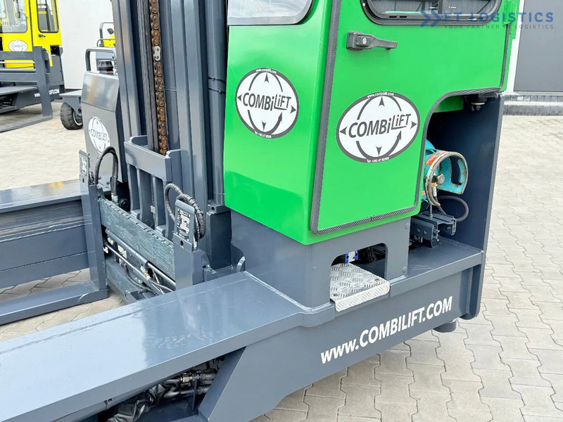 Combilift C4000 / TRIPLEX / 9300MM / FREE LIFT / POSITIONER / GAS / CABIN C4000 / TRIPLEX / 9300MM / FREE LIFT / POSITIONER / GAS / CABIN - Четырехсторонний погрузчик: фото 4 Combilift C4000 / TRIPLEX / 9300MM / FREE LIFT / POSITIONER / GAS / CABIN C4000 / TRIPLEX / 9300MM / FREE LIFT / POSITIONER / GAS / CABIN - Четырехсторонний погрузчик: фото 4