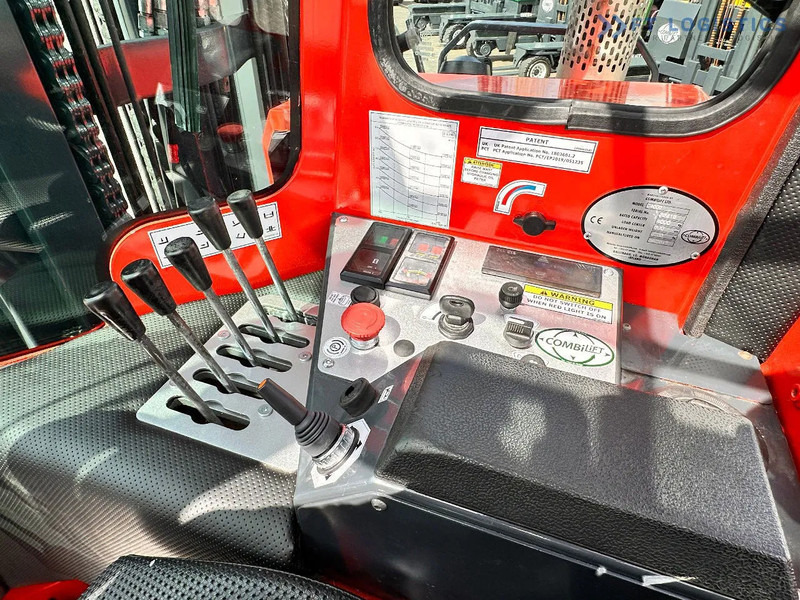 Четырехсторонний погрузчик Combilift C4000 / TRIPLEX / 9300MM / FREE LIFT / POSITIONER / LPG / CABIN C4000 / TRIPLEX / 9300MM / FREE LIFT / POSITIONER / LPG / CABIN: фото 17 Четырехсторонний погрузчик Combilift C4000 / TRIPLEX / 9300MM / FREE LIFT / POSITIONER / LPG / CABIN C4000 / TRIPLEX / 9300MM / FREE LIFT / POSITIONER / LPG / CABIN: фото 17