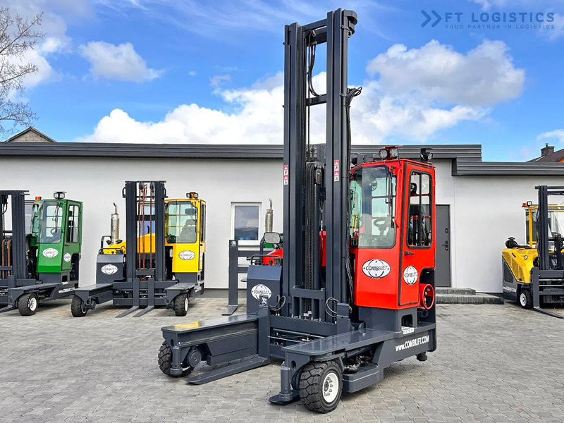Четырехсторонний погрузчик Combilift C4000 / TRIPLEX / 9300MM / FREE LIFT / POSITIONER / LPG / CABIN C4000 / TRIPLEX / 9300MM / FREE LIFT / POSITIONER / LPG / CABIN: фото 5 Четырехсторонний погрузчик Combilift C4000 / TRIPLEX / 9300MM / FREE LIFT / POSITIONER / LPG / CABIN C4000 / TRIPLEX / 9300MM / FREE LIFT / POSITIONER / LPG / CABIN: фото 5