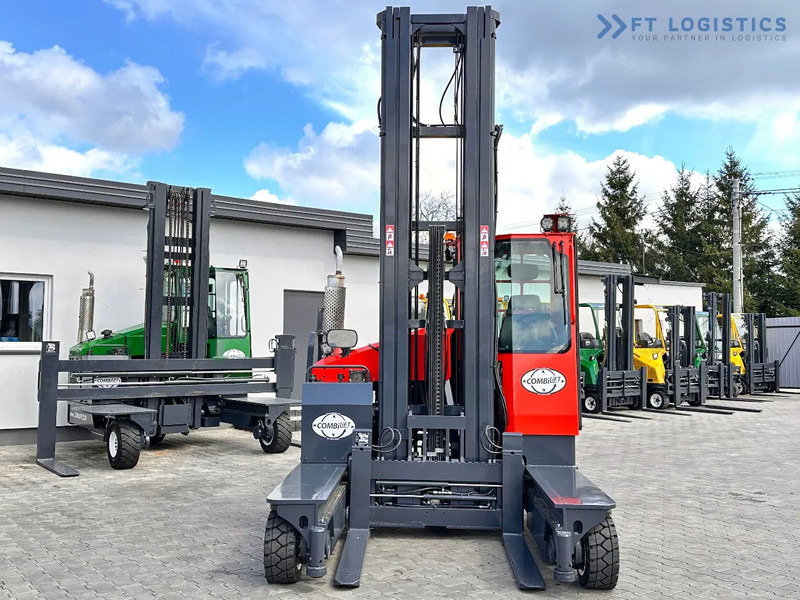 Четырехсторонний погрузчик Combilift C4000 / TRIPLEX / 9300MM / FREE LIFT / POSITIONER / LPG / CABIN C4000 / TRIPLEX / 9300MM / FREE LIFT / POSITIONER / LPG / CABIN: фото 6 Четырехсторонний погрузчик Combilift C4000 / TRIPLEX / 9300MM / FREE LIFT / POSITIONER / LPG / CABIN C4000 / TRIPLEX / 9300MM / FREE LIFT / POSITIONER / LPG / CABIN: фото 6