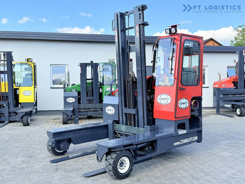 Combilift C4500 / GAS / DUPLEX - 4500MM / POSITIONER / FREE LIFT / FULL CABIN / ONLY 6178H / CONDITION - LIKE NEW! C4500 / GAS / DUPLEX - - Четырехсторонний погрузчик: фото 1 Combilift C4500 / GAS / DUPLEX - 4500MM / POSITIONER / FREE LIFT / FULL CABIN / ONLY 6178H / CONDITION - LIKE NEW! C4500 / GAS / DUPLEX - - Четырехсторонний погрузчик: фото 1