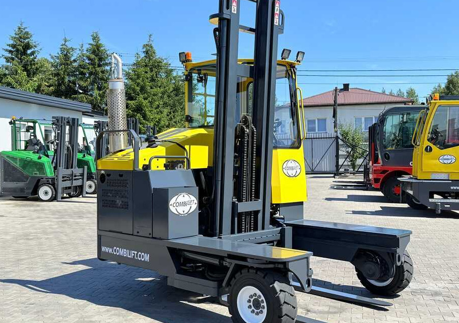 Combilift C5000XL / DUPLEX 4500MM / FREE-LIFT / POSITIONER / NEW TIRES / LIKE NEW - Четырехсторонний погрузчик: фото 5 Combilift C5000XL / DUPLEX 4500MM / FREE-LIFT / POSITIONER / NEW TIRES / LIKE NEW - Четырехсторонний погрузчик: фото 5