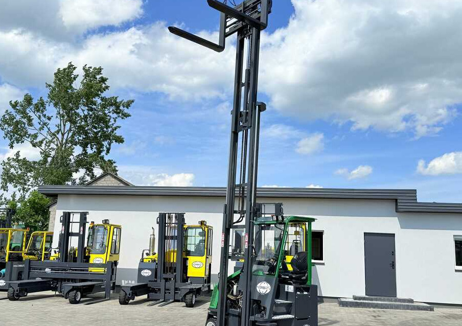 Четырехсторонний погрузчик Combilift CB2500 / DIESEL / EXTENDABLE FORKS / TRIPLEX / 5500MM / FREE LIFT / SIDE SHIFT / FORK POSITIONER / LIKE NEW: фото 30