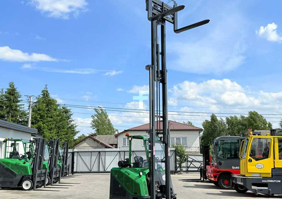 Четырехсторонний погрузчик Combilift CB2500 / DIESEL / EXTENDABLE FORKS / TRIPLEX / 5500MM / FREE LIFT / SIDE SHIFT / FORK POSITIONER / LIKE NEW: фото 34