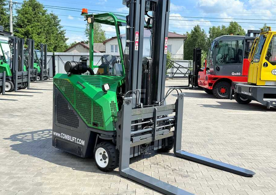 Четырехсторонний погрузчик Combilift CB2500 / DIESEL / EXTENDABLE FORKS / TRIPLEX / 5500MM / FREE LIFT / SIDE SHIFT / FORK POSITIONER / LIKE NEW: фото 6