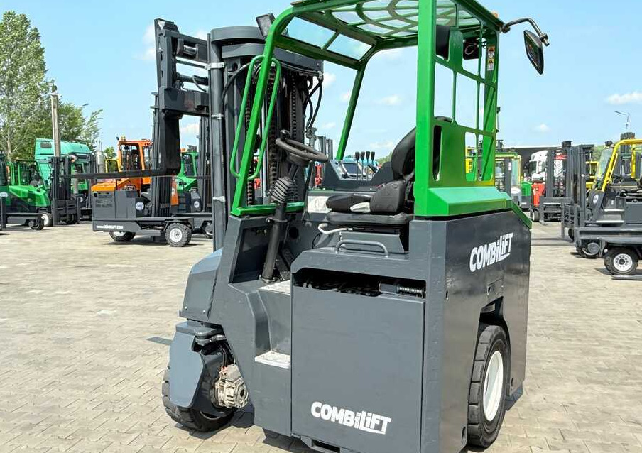 Четырехсторонний погрузчик Combilift CBE4000 / TRIPLEX / 5200 / FREE-LIFT: фото 16