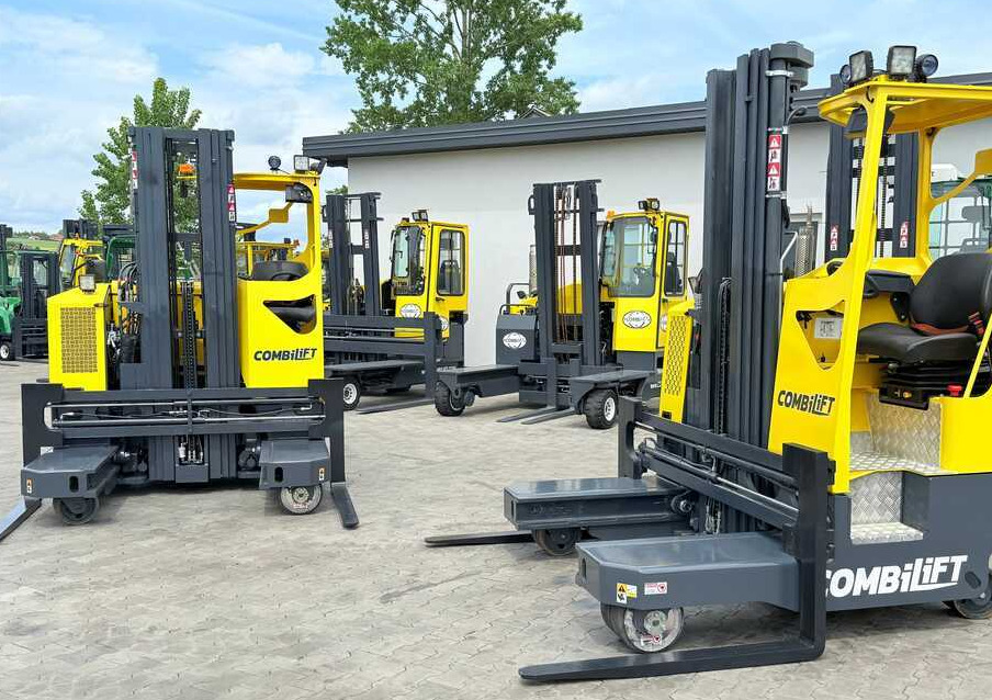 Combilift MR / ELECTRIC / TRIPLEX – 6000MM / FULL FREE LIFT / WIDE POSITIONER / FORK SIDESHIFT / ONLY 1400 HOURS / LIKE NEW - Четырехсторонний погрузчик: фото 2 Combilift MR / ELECTRIC / TRIPLEX – 6000MM / FULL FREE LIFT / WIDE POSITIONER / FORK SIDESHIFT / ONLY 1400 HOURS / LIKE NEW - Четырехсторонний погрузчик: фото 2