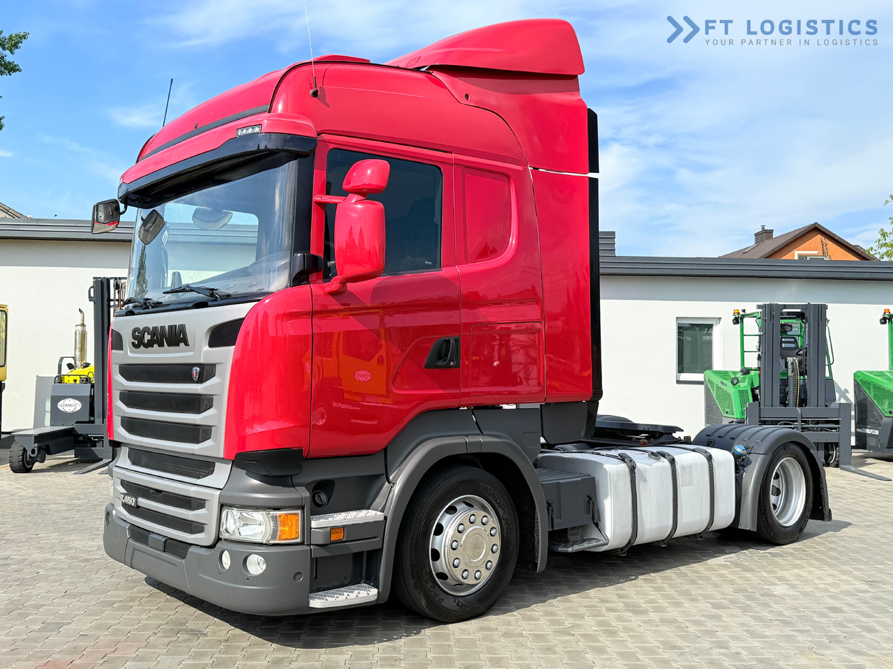 SCANIA R450 / LOW-DECK / RETARDER / 1200L FUEL TANKS / TWO BEDS / 80% TYRES / FRIDGE / PARKING AIR CONDITIONING / WEBASTO / EXCELLENT CONDITION - Тягач: фото 3 SCANIA R450 / LOW-DECK / RETARDER / 1200L FUEL TANKS / TWO BEDS / 80% TYRES / FRIDGE / PARKING AIR CONDITIONING / WEBASTO / EXCELLENT CONDITION - Тягач: фото 3