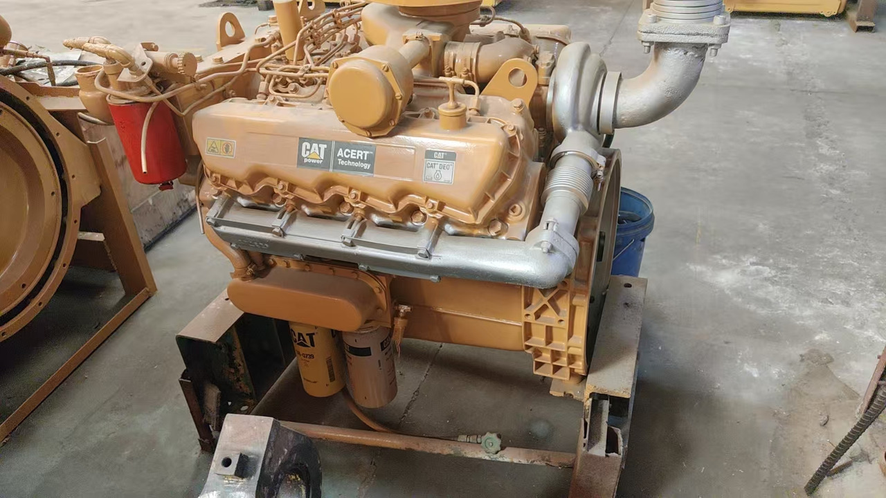CATERPILLAR 3208 - Двигатель для Экскаваторов: фото 2 CATERPILLAR 3208 - Двигатель для Экскаваторов: фото 2