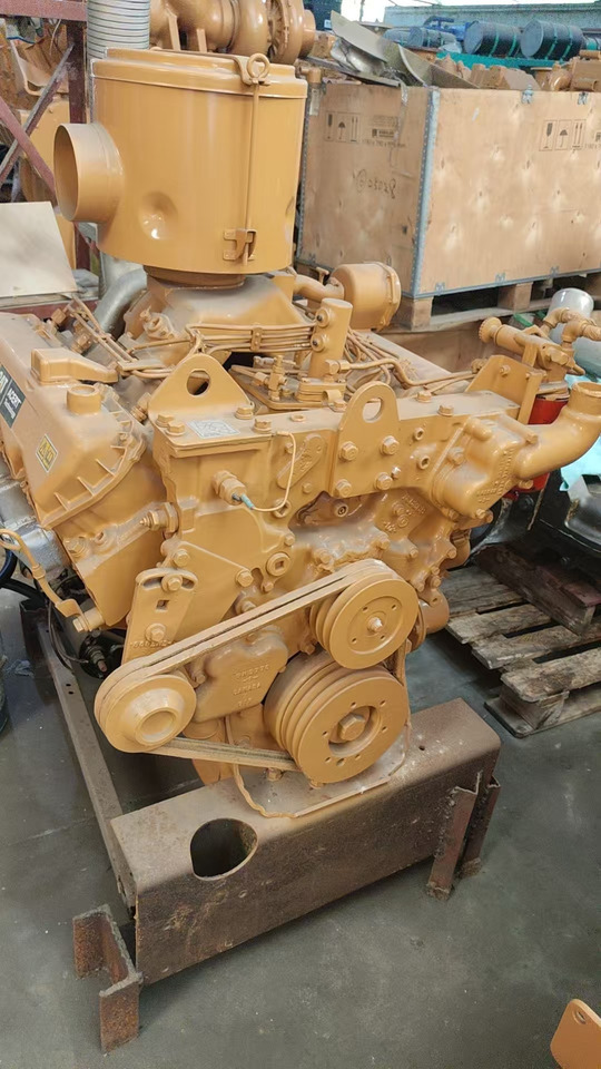 CATERPILLAR 3208 - Двигатель для Экскаваторов: фото 2 CATERPILLAR 3208 - Двигатель для Экскаваторов: фото 2