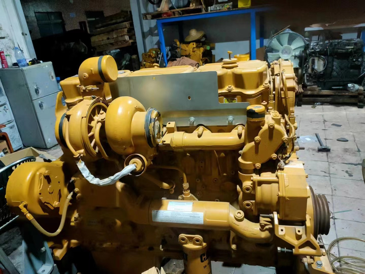 CATERPILLAR C15 - Двигатель и запчасти для Навесного оборудования: фото 3 CATERPILLAR C15 - Двигатель и запчасти для Навесного оборудования: фото 3