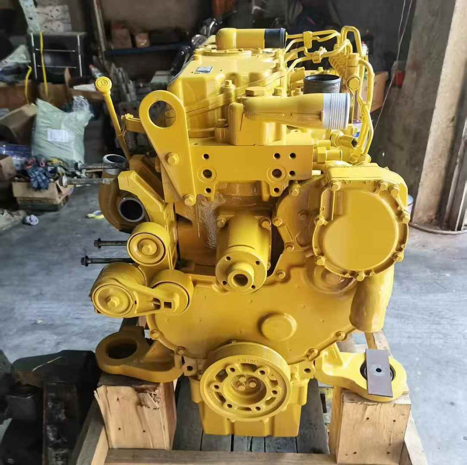 CATERPILLAR C4.4 - Двигатель и запчасти для Навесного оборудования: фото 2 CATERPILLAR C4.4 - Двигатель и запчасти для Навесного оборудования: фото 2