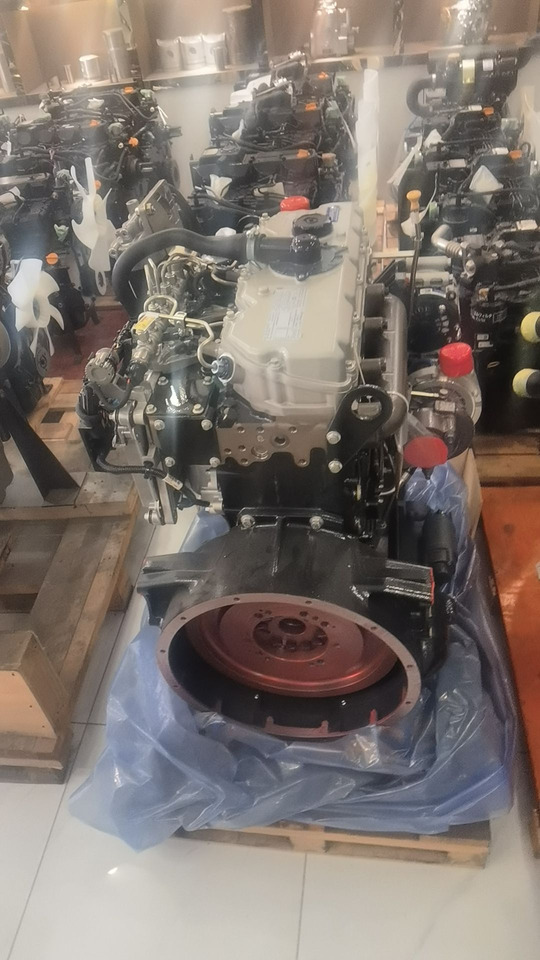 MITSUBISHI 4M40 - Двигатель для Экскаваторов: фото 3 MITSUBISHI 4M40 - Двигатель для Экскаваторов: фото 3