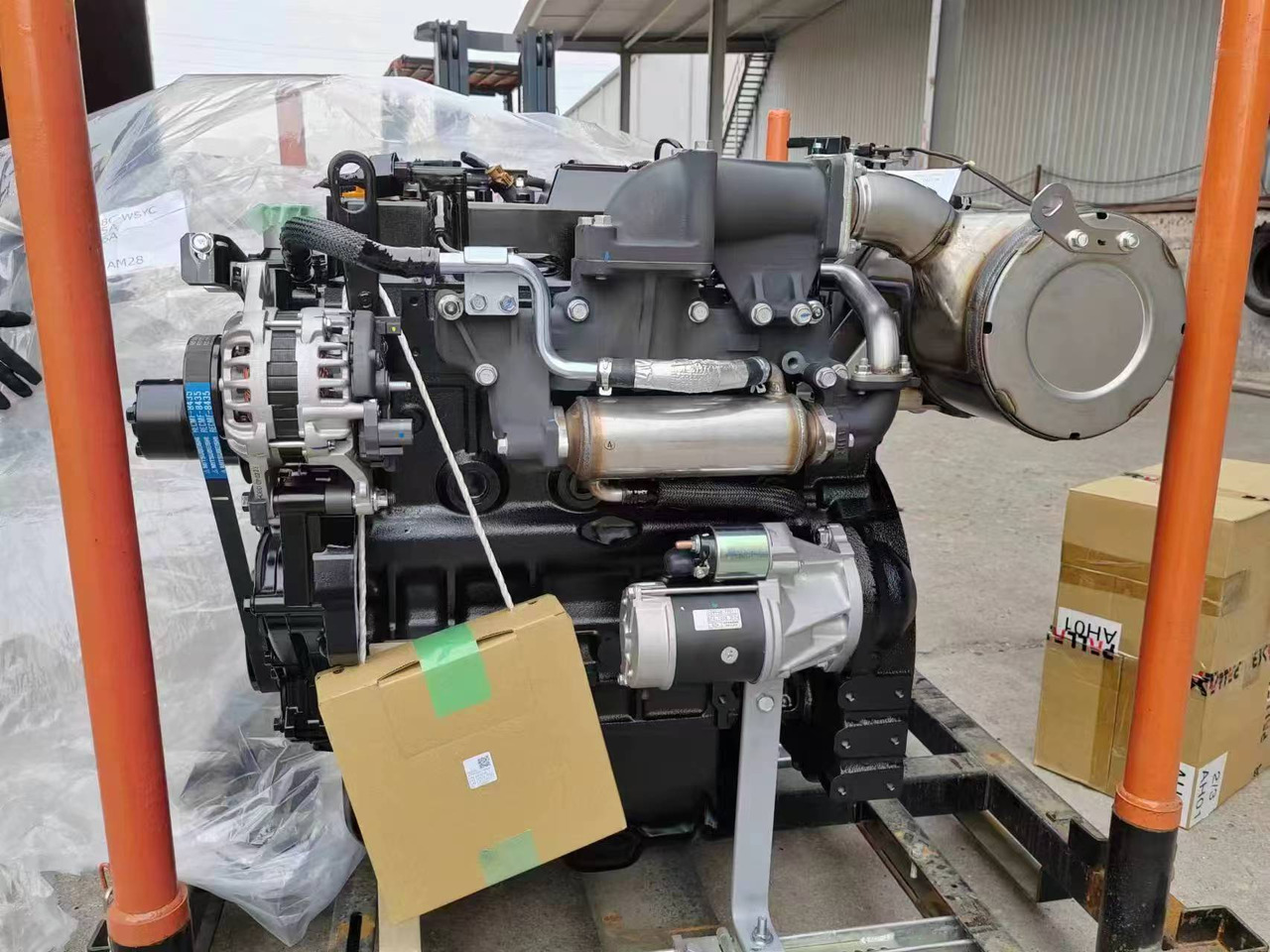 YANMAR 4TNV98C - Двигатель для Экскаваторов: фото 4 YANMAR 4TNV98C - Двигатель для Экскаваторов: фото 4