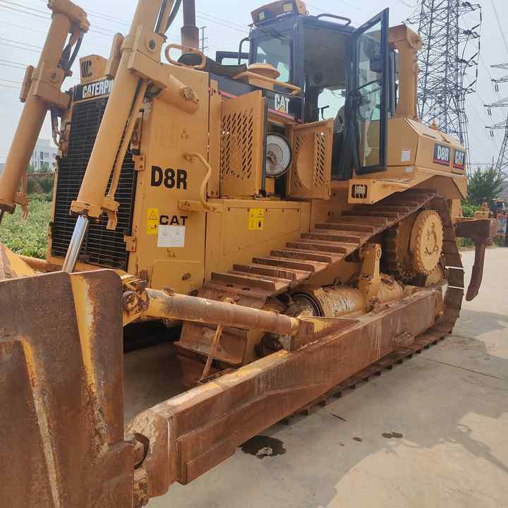 100% Original Paint Used Caterpillar D8R Bulldozer CAT D8R Crawler Dozer with Superior Performance and Power for Sale - Бульдозер: фото 3 100% Original Paint Used Caterpillar D8R Bulldozer CAT D8R Crawler Dozer with Superior Performance and Power for Sale - Бульдозер: фото 3