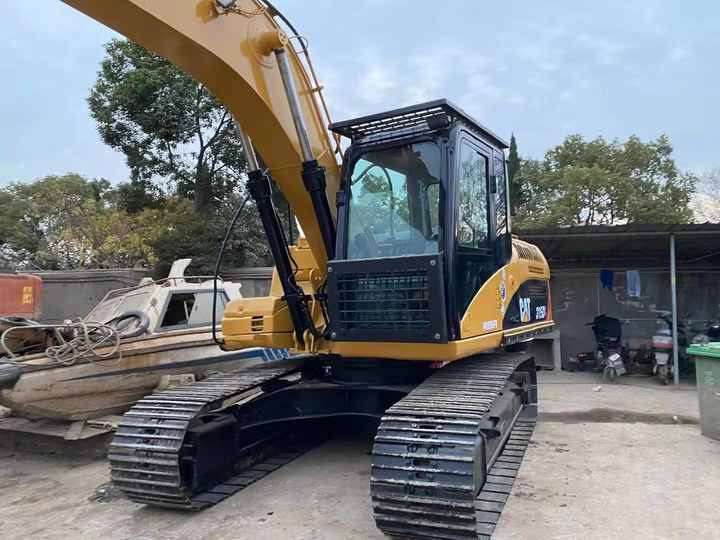 CATERPILLAR Used Crawler Caterpillar  315DL Excavator with Good Performance Hot Sale - Гусеничный экскаватор: фото 4 CATERPILLAR Used Crawler Caterpillar  315DL Excavator with Good Performance Hot Sale - Гусеничный экскаватор: фото 4
