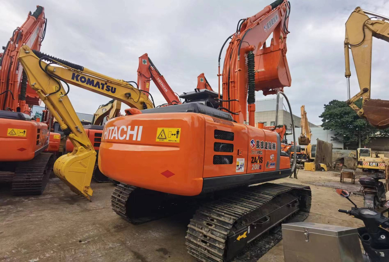 CRAWLER EXCAVATOR Used Hitachi ZX200-3G Excavator for Sale - Low Hours, Full Documentation - Гусеничный экскаватор: фото 4 CRAWLER EXCAVATOR Used Hitachi ZX200-3G Excavator for Sale - Low Hours, Full Documentation - Гусеничный экскаватор: фото 4