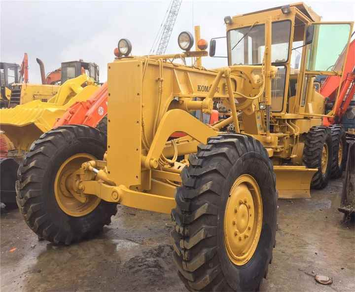 Japan Original Used Komatsu GD661A-1 Motor Grader GD661 in Condition - Грейдер: фото 1 Japan Original Used Komatsu GD661A-1 Motor Grader GD661 in Condition - Грейдер: фото 1