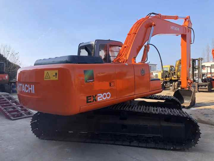 Original Japan Hitachi ZX200 Excavator Hitachi Excavator in Low Price for Hot Sale - Гусеничный экскаватор: фото 5 Original Japan Hitachi ZX200 Excavator Hitachi Excavator in Low Price for Hot Sale - Гусеничный экскаватор: фото 5