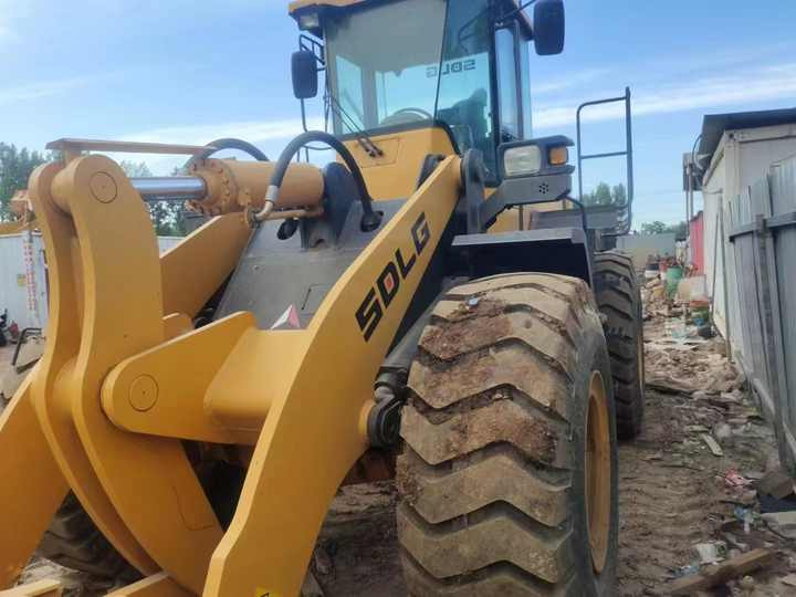USED Loaders SDLG LG956F WHEEL LOADER in China Machines for Sale - Колёсный погрузчик: фото 2 USED Loaders SDLG LG956F WHEEL LOADER in China Machines for Sale - Колёсный погрузчик: фото 2