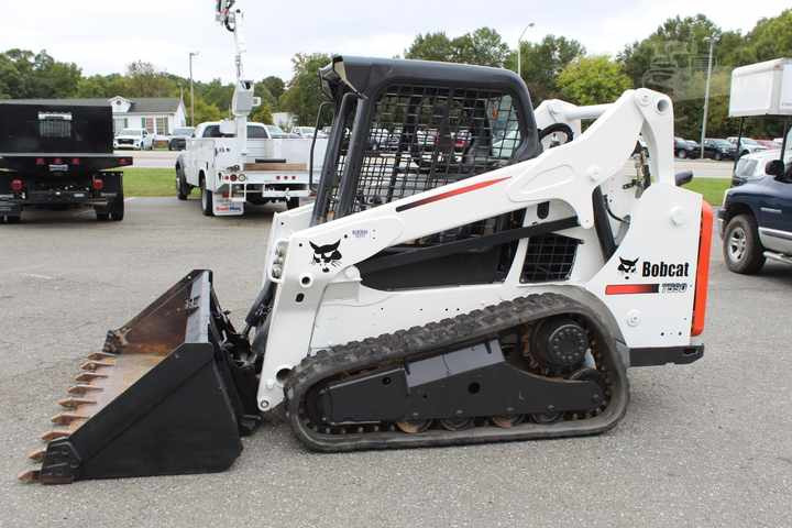 Used Bob Cat Bob Cat T590 Used Skid Steer Wheel Loader Multifunctional Track Loaders Bobcat - Колёсный погрузчик: фото 2 Used Bob Cat Bob Cat T590 Used Skid Steer Wheel Loader Multifunctional Track Loaders Bobcat - Колёсный погрузчик: фото 2
