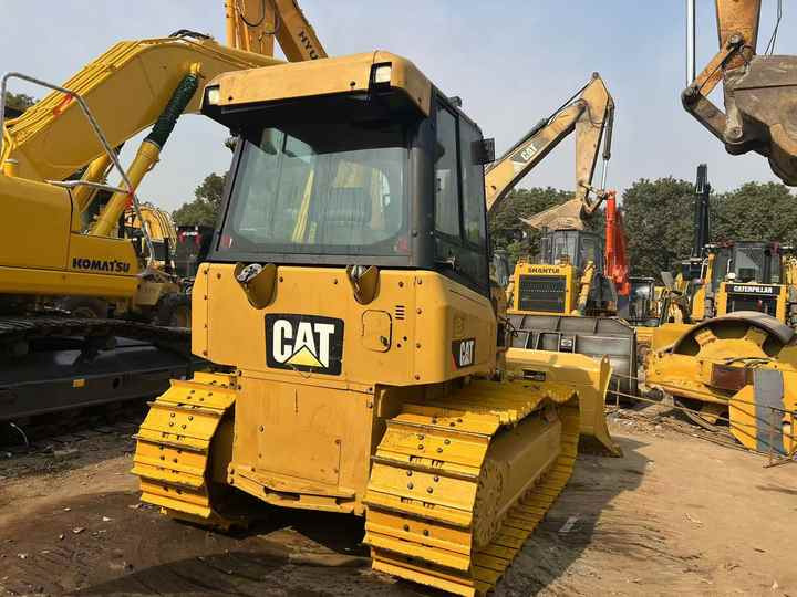 Бульдозер Used Cat Mini Bulldozer D5k Cat Dozers: фото 6 Бульдозер Used Cat Mini Bulldozer D5k Cat Dozers: фото 6