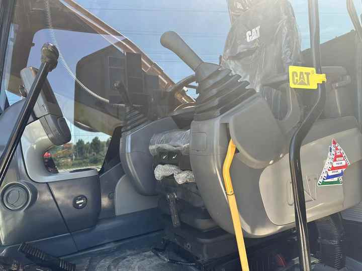 Used Caterpillar 330D2L Crawler Excavator Foe Sale - Гусеничный экскаватор: фото 4 Used Caterpillar 330D2L Crawler Excavator Foe Sale - Гусеничный экскаватор: фото 4