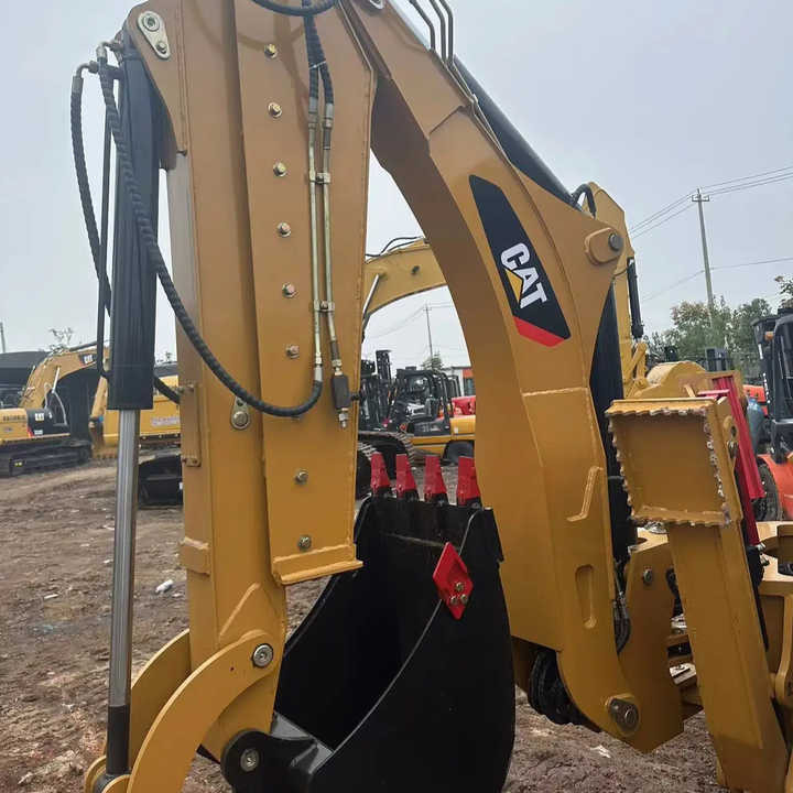 Used Caterpillar CAT 450F Retro Excavator CAT420F Cheap Price for Sale - Экскаватор: фото 4 Used Caterpillar CAT 450F Retro Excavator CAT420F Cheap Price for Sale - Экскаватор: фото 4