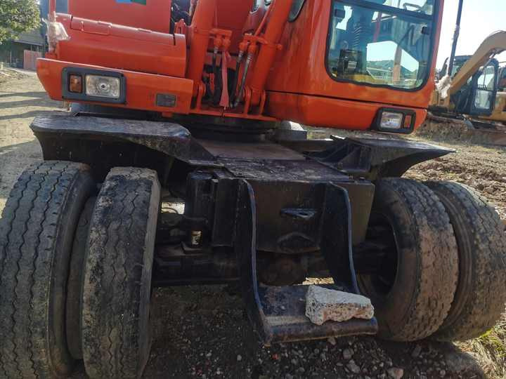 Used Digger Doosan Dh150w-7 Construction Machinery Construction Digger Used Doosan Dh150w-7 Cheap Excavator - Гусеничный экскаватор: фото 3 Used Digger Doosan Dh150w-7 Construction Machinery Construction Digger Used Doosan Dh150w-7 Cheap Excavator - Гусеничный экскаватор: фото 3