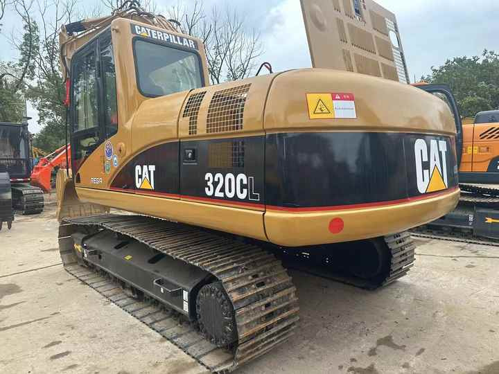 Used Excavator Caterpillar CAT320c Small and Medium-sized Original Excavator CAT320c for Sale - Гусеничный экскаватор: фото 2 Used Excavator Caterpillar CAT320c Small and Medium-sized Original Excavator CAT320c for Sale - Гусеничный экскаватор: фото 2