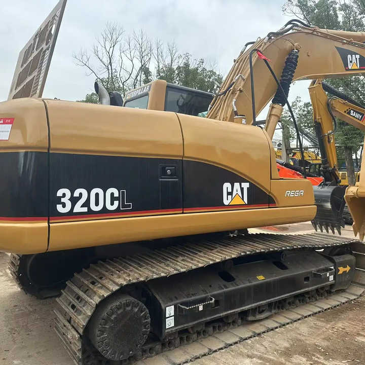 Used Excavator Caterpillar CAT320c Small and Medium-sized Original Excavator CAT320c for Sale - Гусеничный экскаватор: фото 1 Used Excavator Caterpillar CAT320c Small and Medium-sized Original Excavator CAT320c for Sale - Гусеничный экскаватор: фото 1