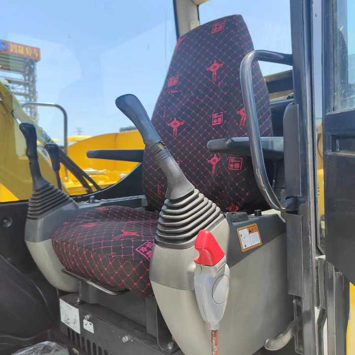 Used Excavator KOMATSU PC70-8 Construction Machinery Excavator PC70-8 PC60 PC70 Excavators for Sale at Negotiable Price - Мини-экскаватор: фото 5 Used Excavator KOMATSU PC70-8 Construction Machinery Excavator PC70-8 PC60 PC70 Excavators for Sale at Negotiable Price - Мини-экскаватор: фото 5