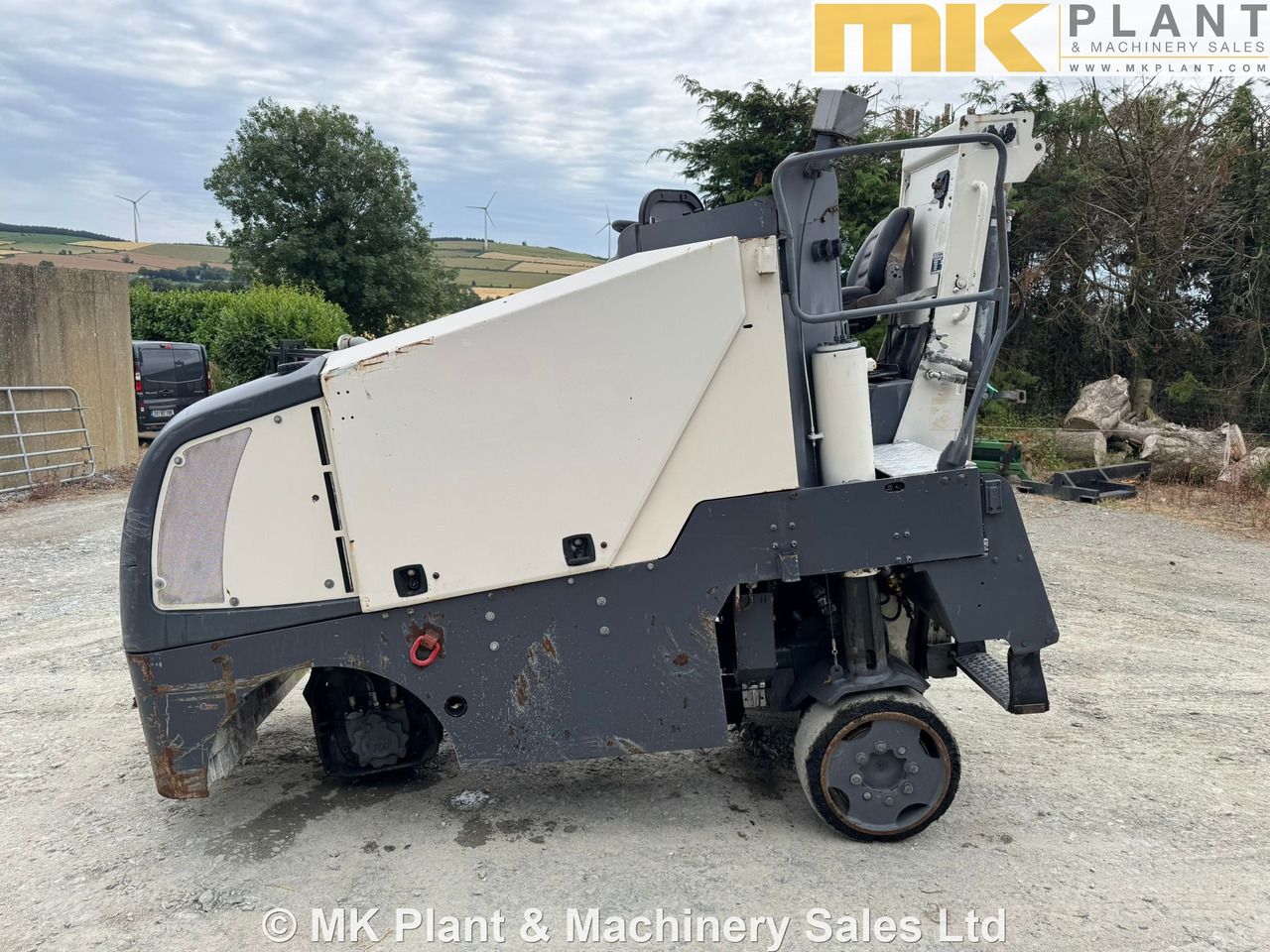 WIRTGEN W50 - Дорожная фреза: фото 1 WIRTGEN W50 - Дорожная фреза: фото 1