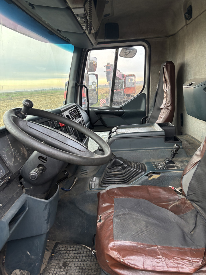 Тентованный грузовик RENAULT Premium 260: фото 11 Тентованный грузовик RENAULT Premium 260: фото 11