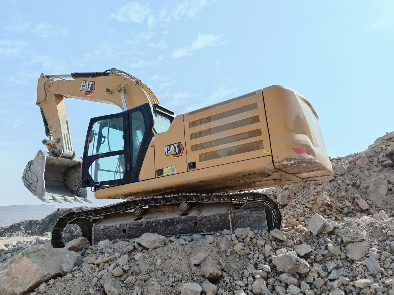 CATERPILLAR 336GC - Гусеничный экскаватор: фото 4 CATERPILLAR 336GC - Гусеничный экскаватор: фото 4