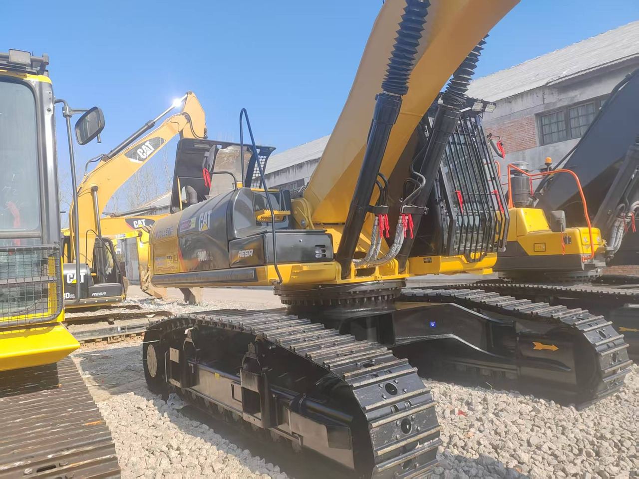 CATERPILLAR 340D - Гусеничный экскаватор: фото 1 CATERPILLAR 340D - Гусеничный экскаватор: фото 1