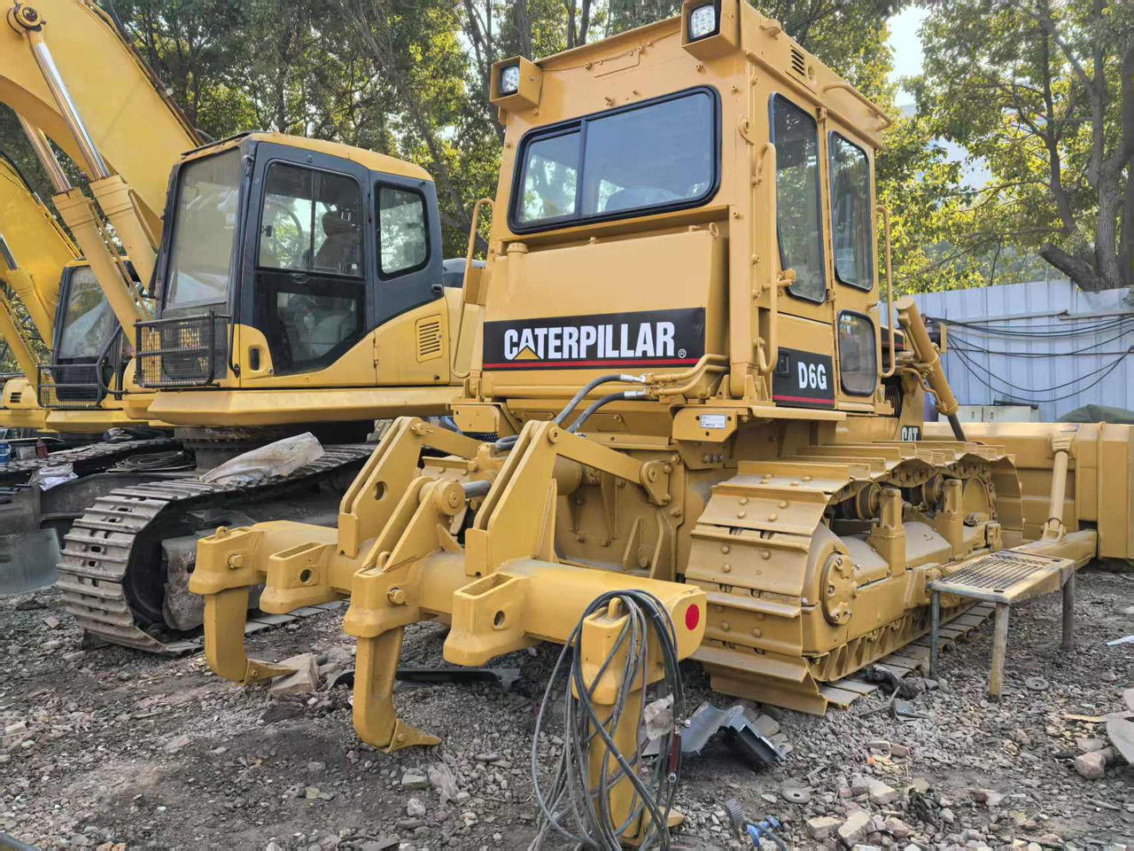 CATERPILLAR D6G - Бульдозер: фото 4 CATERPILLAR D6G - Бульдозер: фото 4