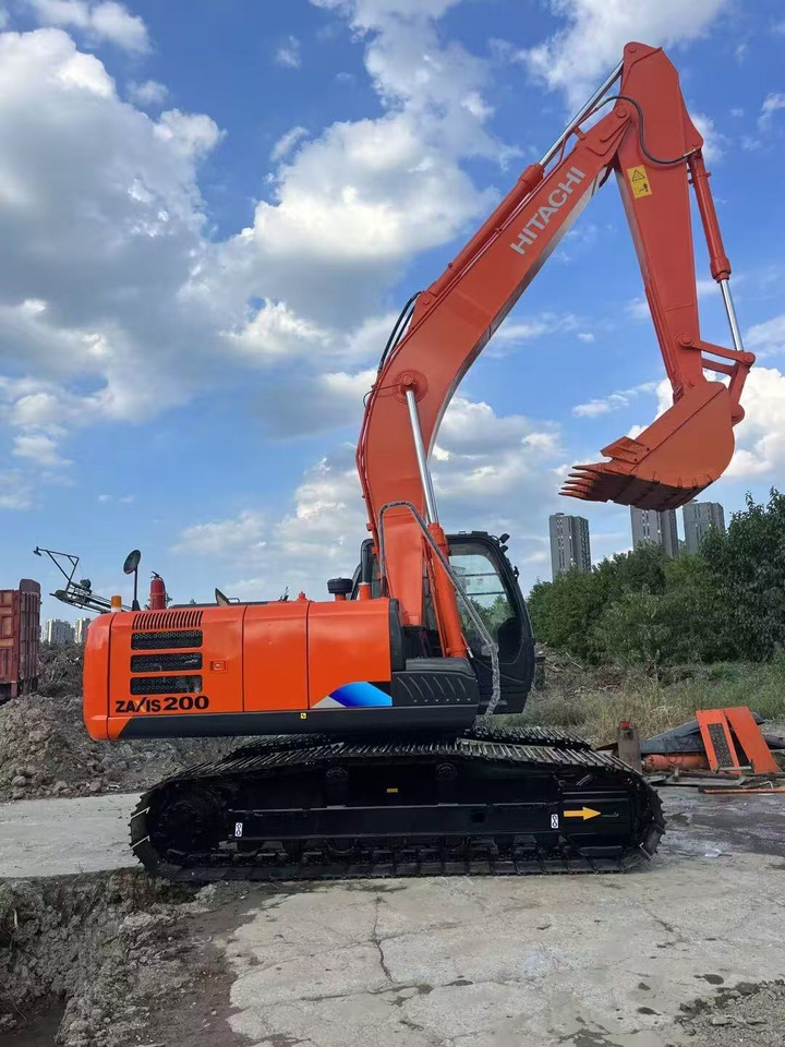 HITACHI ZX200-5G - Гусеничный экскаватор: фото 2 HITACHI ZX200-5G - Гусеничный экскаватор: фото 2