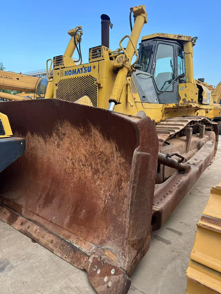 KOMATSU D155A-5 - Бульдозер: фото 2 KOMATSU D155A-5 - Бульдозер: фото 2