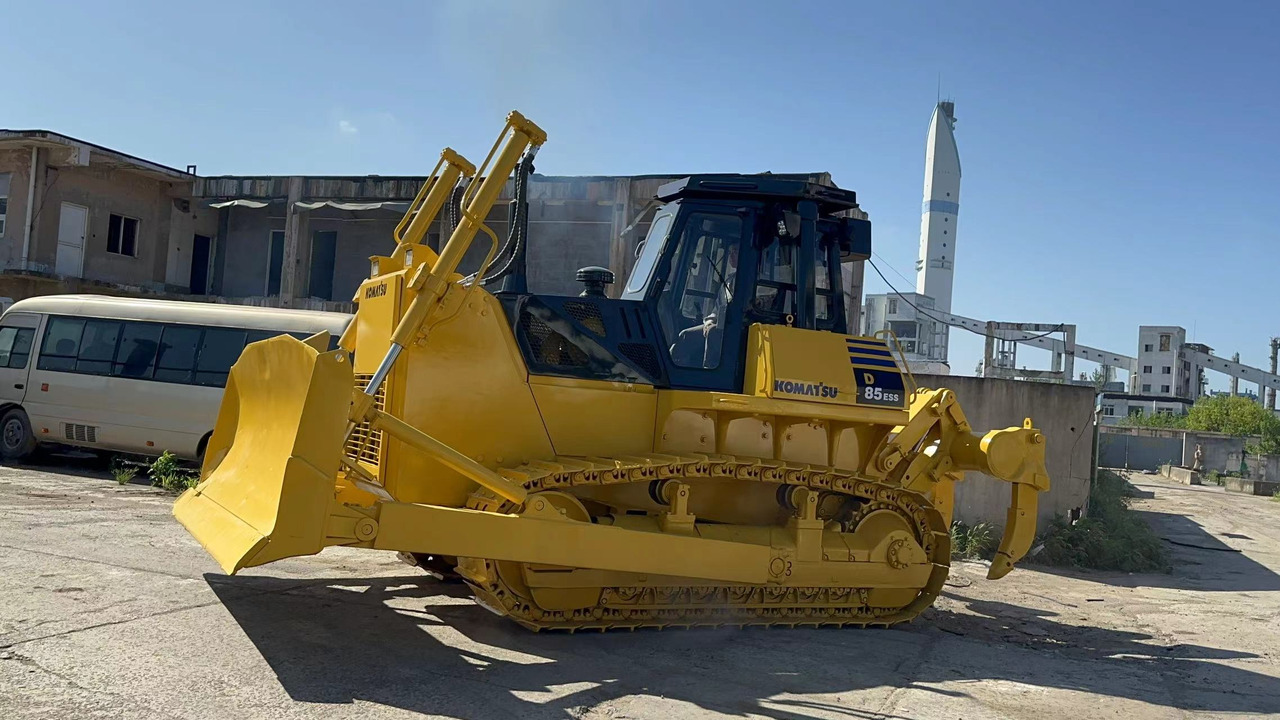 KOMATSU D85ESS - Бульдозер: фото 4 KOMATSU D85ESS - Бульдозер: фото 4