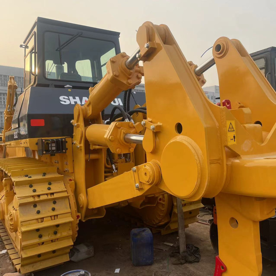 SHANTUI SD32 - Бульдозер: фото 2 SHANTUI SD32 - Бульдозер: фото 2