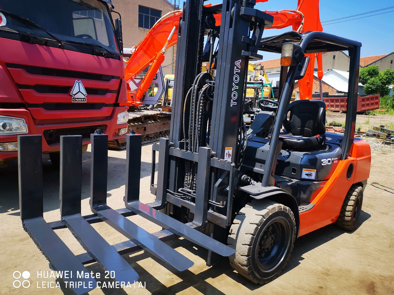 TOYOTA 3-ton - Дизельный погрузчик: фото 3 TOYOTA 3-ton - Дизельный погрузчик: фото 3