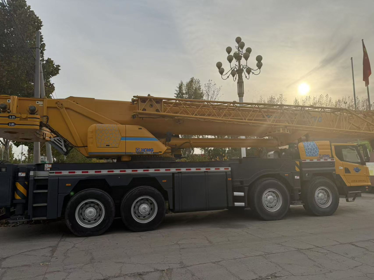 XCMG XCT80 - Мобильный кран: фото 1 XCMG XCT80 - Мобильный кран: фото 1