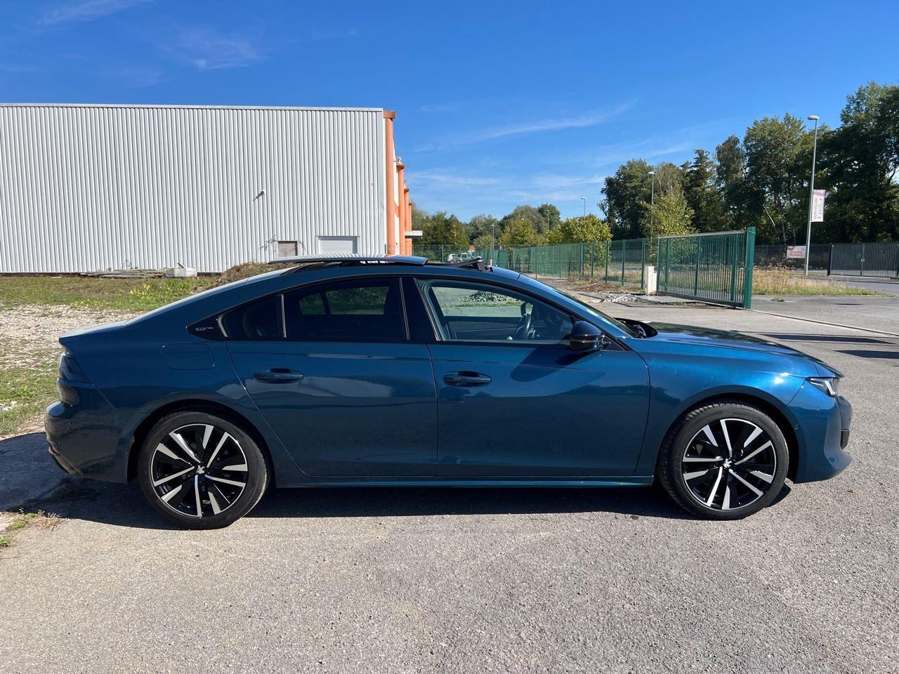 PEUGEOT 508 BlueHDi 180 ch S&S EAT8 GT - Седан: фото 2 PEUGEOT 508 BlueHDi 180 ch S&S EAT8 GT - Седан: фото 2