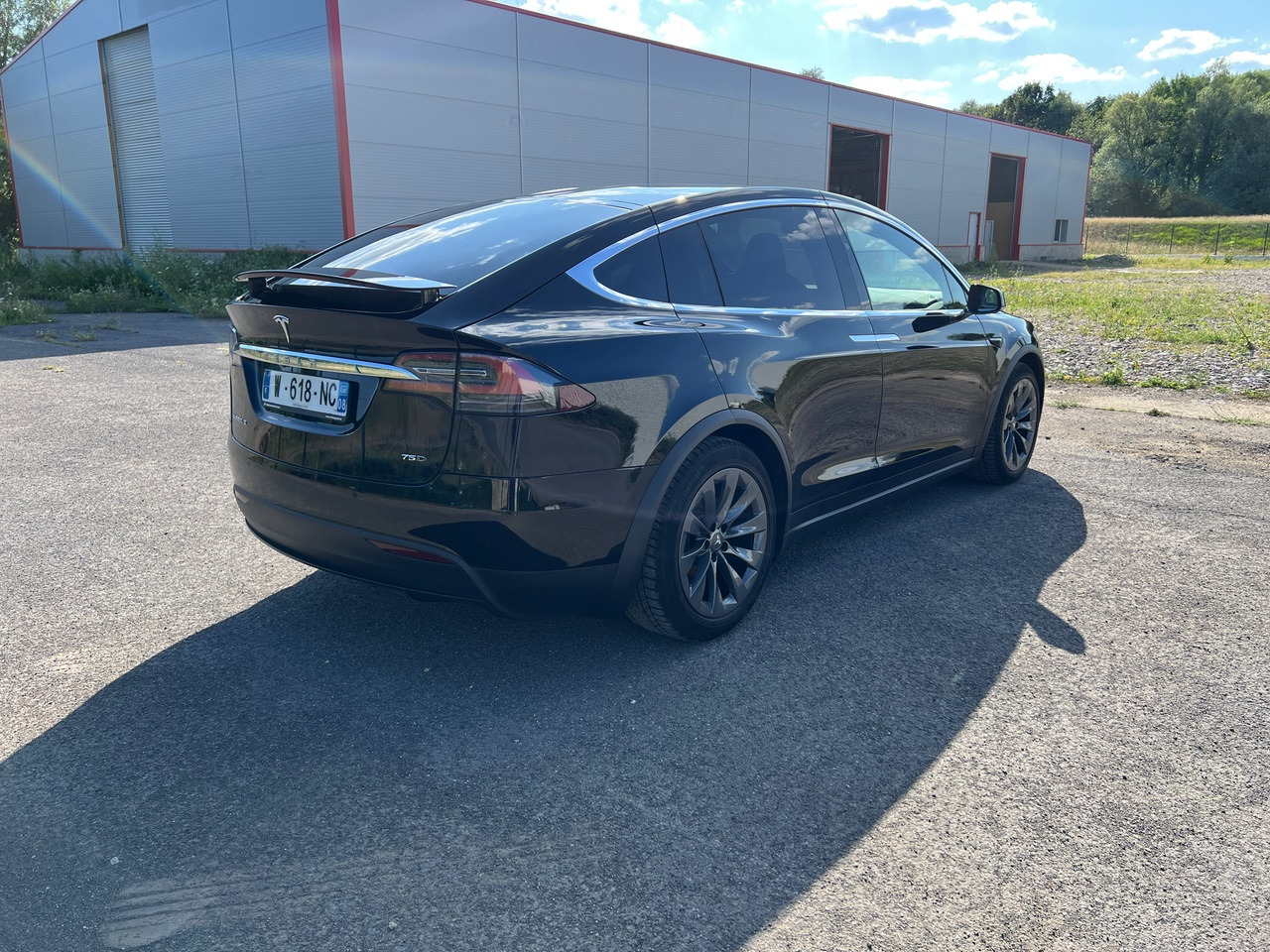 TESLA Model X 75D Autopilot SOH 93% 5 Places - Внедорожник: фото 4 TESLA Model X 75D Autopilot SOH 93% 5 Places - Внедорожник: фото 4