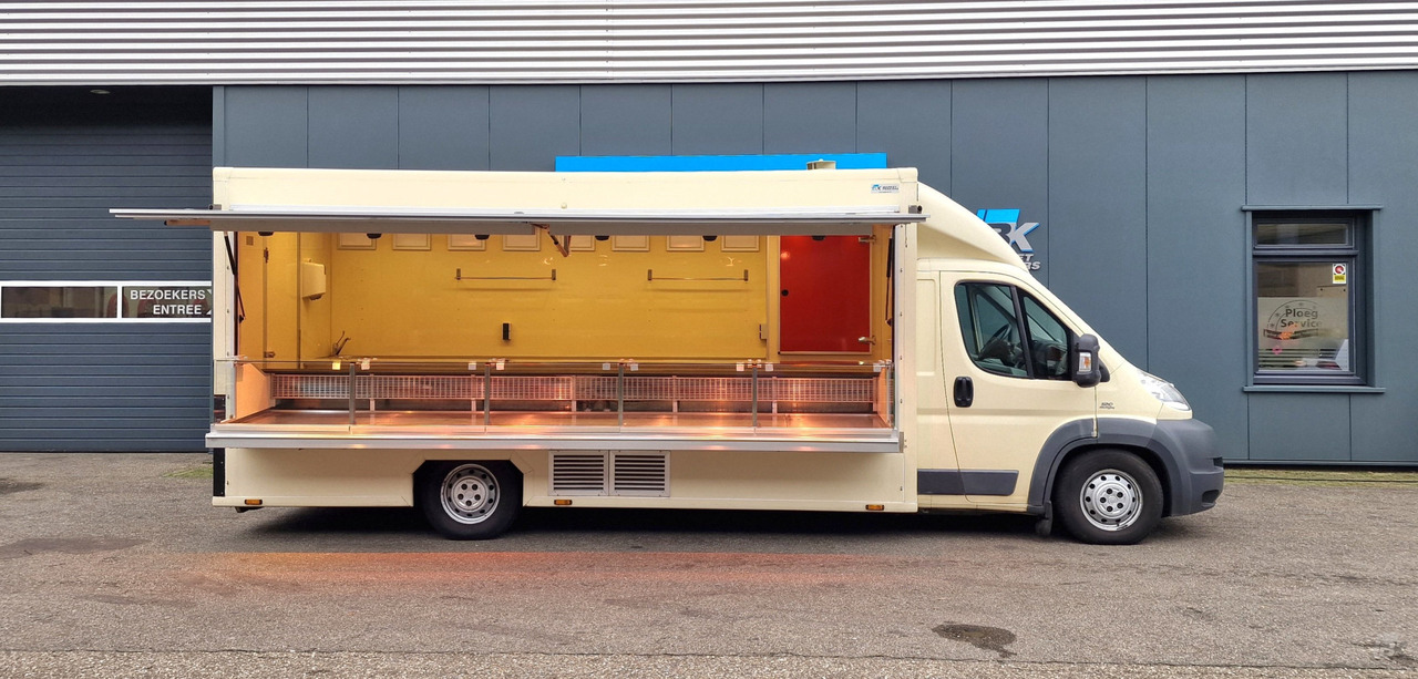 FIAT + BK Market Trailers opbouw - Торговый грузовик: фото 2 FIAT + BK Market Trailers opbouw - Торговый грузовик: фото 2