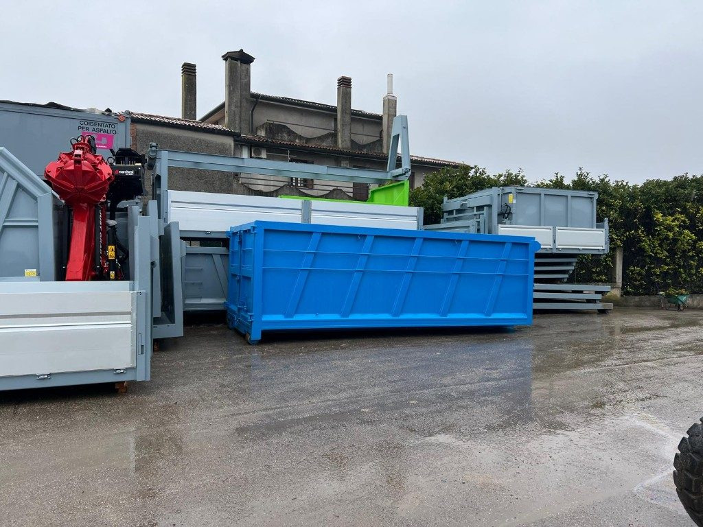 CONTAINER SCARRABILE NUOVO A CIELO APERTO - Контейнер для мультилифта: фото 4 CONTAINER SCARRABILE NUOVO A CIELO APERTO - Контейнер для мультилифта: фото 4