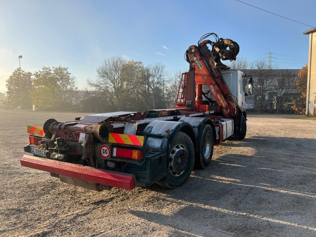 IVECO EUROTECH 440E43 SCARRABILE CON GRU - Крюковой мультилифт: фото 4 IVECO EUROTECH 440E43 SCARRABILE CON GRU - Крюковой мультилифт: фото 4